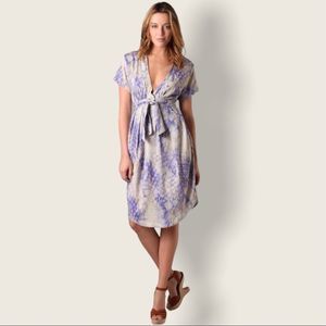 SUNO Silk Purple & Cream Water Color Snake Print Short Sleeve Plunge Neck Dress